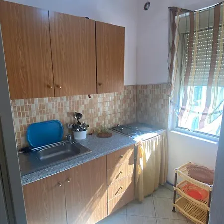 Te Elti Apartment Golem (Tirana)
